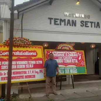 Pilihan Usaha Pasca Pensiun. Warung Indomie "Teman Setia" di Depok, Jawa Barat Salah Satu Pilihannya