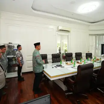 Prof Fadjry Djufry Lantik Pejabat Fungsional BSIP, Tegaskan Pentingnya Teknologi
