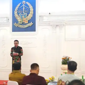 Gala Dinner Himpuni: Sekda Jufri Rahman Soroti Peran Alumni dalam Kemajuan Bangsa