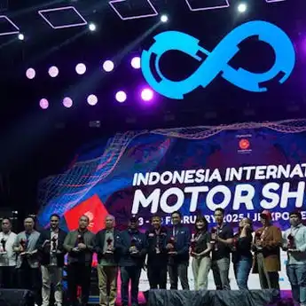 IIMS 2025 Memberikan Penghargaan Kepada Pelaku Industri Otomotif  
