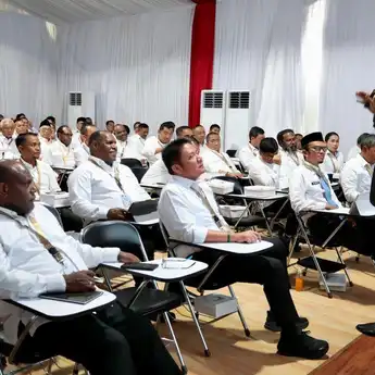 Gubernur Sumsel Herman Deru Menjaga Konsistensi dalam Mengikuti Agenda Materi Retreat Kepala Daerah