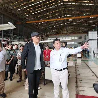 Deddy Corbuzier Takjub Lihat Produksi PTDI Semakin Canggih   