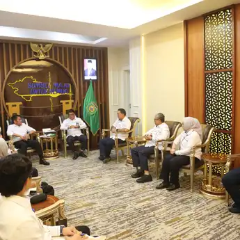 Gubernur Herman Deru Terima Kunjungan Direksi PT Pusri, Bahas Pembangunan Pabrik III-B