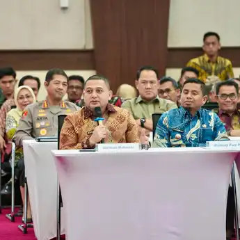 Wali Kota Makassar Hadiri High Level Meeting TPID, Bahas Stabilitas Harga Jelang HBKN