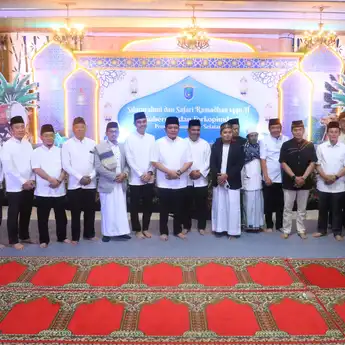Safari Ramadhan Bersama Masyarakat OKI, Herman Deru Minta Pemkab OKI Jaga Stabilitas Bahan Pokok OKI 