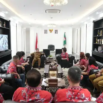 Wali Kota Makassar Dukung Aksi Donor Darah Ramadan Bersama PSMTI Sulsel