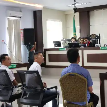 Pengadilan Negeri Kotamobagu Jatuhkan Vonis terhadap Tiga WNA Asal Tiongkok Pelaku Tindak Pidana Keimigrasian
