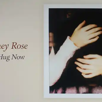 Lirik Lagu 'We Hug Now' oleh Sydney Rose dan Terjemahan Indonesianya