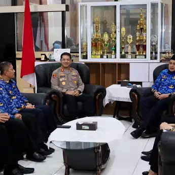Pemkot Makassar dan Polrestabes Tingkatkan Kolaborasi untuk Keamanan Publik