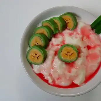 Resep Es Pisang Ijo Dadar yang Segar dan Lezat untuk Takjil Buka Puasa