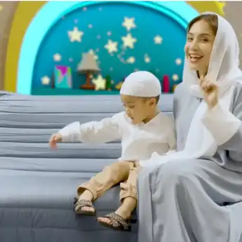 Lirik Lagu 'Sholat Wajib Ada Lima' - Rayyanza & Mama Gigi
