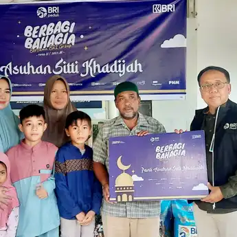 BRI Peduli Berbagi Bahagia bersama BRI Group di Panti Asuhan Sitti Khadijah