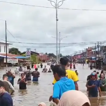 Banjir Kembali Terjang Wilayah Kalbar, 5.400 KK Terdampak di Kapuas Hulu