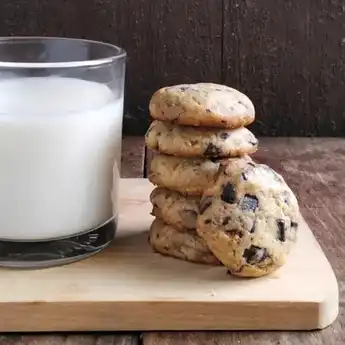 Resep Soft Cookies Cokelat yang Renyah di Luar, Lembut di Dalam