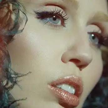 Lirik Lagu 'End of the World' oleh Miley Cyrus dan Terjemahannya