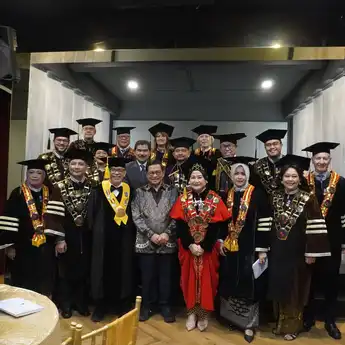 Prof. Dr. Lely Arrianie, M.Si Dikukuhkan sebagai Guru Besar Bidang Komunikasi