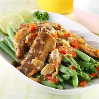 Resep Sarden Kaleng Tumis Buncis, Sajian Praktis untuk Makan Siang