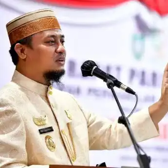 Gubernur Sulsel Desak Evaluasi Tambang Emas di Luwu: Soroti Dampak Lingkungan dan Ketimpangan