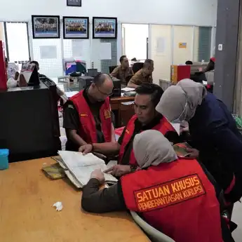 Kejati Sumsel Geledah Empat Kantor Terkait Dugaan Korupsi Proyek Pasar Cinde