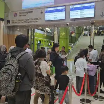 KAI Daop 1 Jakarta Operasikan KA Tambahan Antisipasi Libur Long Weekend 16–21 April 2025