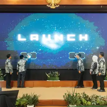 Pelayanan Publik Dapat Apresiasi Wamen PAN-RB, Pemprov Kalsel Tegaskan Dorong Inovasi Berbasis Teknologi