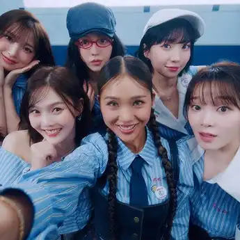 Lirik Lagu Oh My Milik OH MY GIRL, dengan Terjemahan Indonesia 