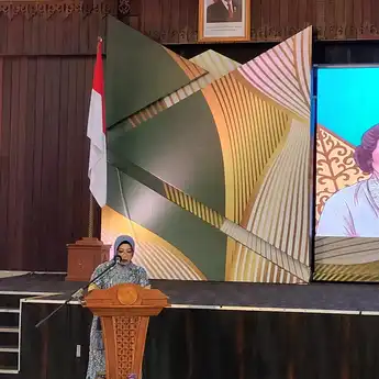 Ketua TP PKK Kalbar : RA Kartini, Sosok Pejuang Yang Betul - Betul Membawa Warna Sendiri Untuk Kaum Perempuan