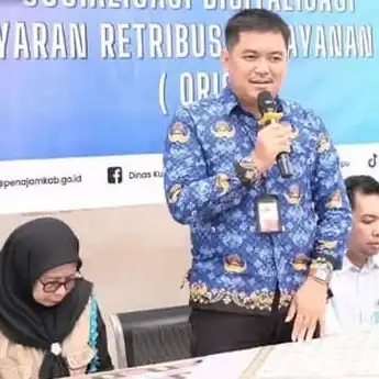 Kadisukmperindag PPU Minta Pegadang Pasar Induk Penajam Bayar Iuran Melalui QRIS