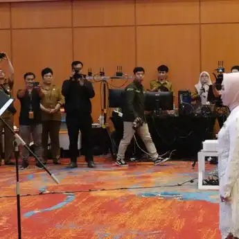 Lantik Pengurus TP Posyandu Kalsel, Gubernur Kalsel Ajak Bersama-Sama Atasi Stunting