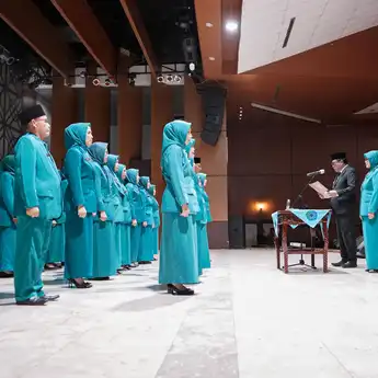 Bupati H M Toha dan Wabup Rohman Lantik Ketua dan Pengurus TP PKK Muba Masa Bakti 2025-2030
