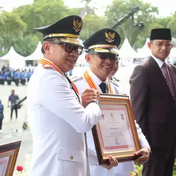 Peringatan Otda ke – XXIX, Walikota Balikpapan Mendapatkan Penghargaan