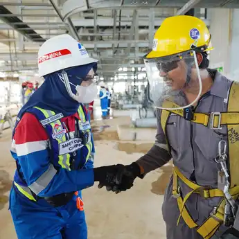 Perempuan Tangguh, Proyek Terus Tumbuh: Kartini Masa Kini di Proyek RDMP Balikpapan