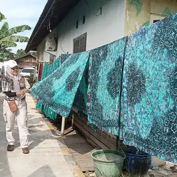 Mengunjungi Sungai Jingah Ba’sasirangan, UMKM Mitra BRI Pencipta Lapangan Kerja dan Pelestari Budaya Banjar