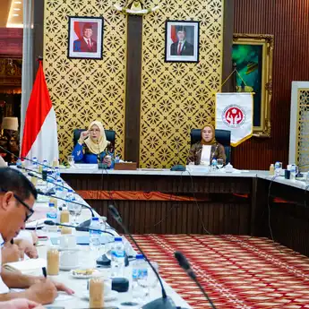 Feby Deru Matangkan Persiapan Swarna Songket Nusantara, Event Wastra Nasional Bertabur Tokoh