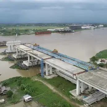 Tinjau Jalan Tol Palembang–Betung, Menteri Dody Targetkan Fungsional untuk Mudik Lebaran 2026