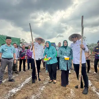 Prabumulih Dukung Swasembada Pangan Nasional Lewat Program Pembukaan Lahan dan Bantuan Bibit Gratis