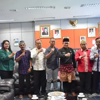 Bupati Sujiwo Terima Audiensi PLN Nusantara Power Bahas Pengembangan Listrik di Terentang Hulu