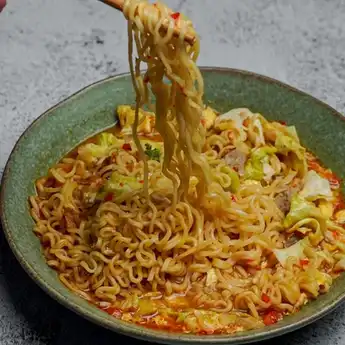 Resep Mie Nyemek dari Mie Instan yang Lezat dan Praktis, 
