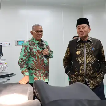Tinjau Kesiapan Operasional RS AMC, Gubernur Kalsel: Fasilitasnya Canggih & Lengkap, Tidak Perlu Lagi Berobat ke Luar Daerah