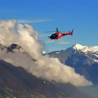 Sensasi Tour Helikopter di 8 Negara Paling Menakjubkan!