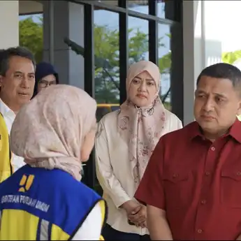 Wali Kota Makassar Dampingi Dirjen Cipta Karya Tinjau IPAL Losari, Dorong Perluasan Layanan dan Kepastian Hukum