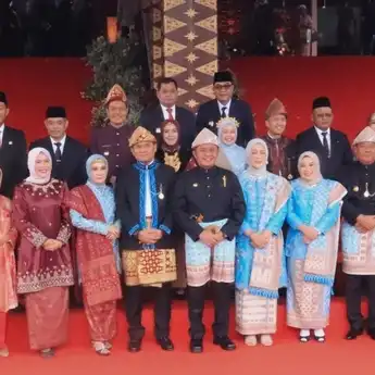Wali Kota Prabumulih Hadiri Rapat Paripurna HUT ke-79 Sumatera Selatan, Tegaskan Komitmen Dukung Program Gizi Nasional