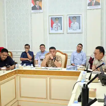 Pemkot Palembang Tertibkan Kabel Optik Mulai Minggu Depan, Wujudkan Kota Lebih Rapi dan Estetis