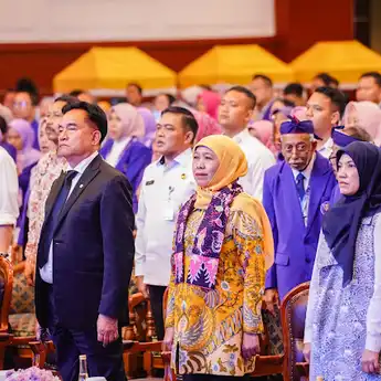 Gigi Sehat, Jatim Kuat: Khofifah Komitmen Sebar Dokter Gigi Hingga Ke Pelosok