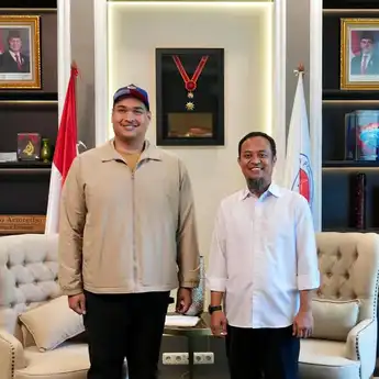 Menpora dan Gubernur Sulsel Bahas Progres Pembangunan Stadion Sudiang Makassar