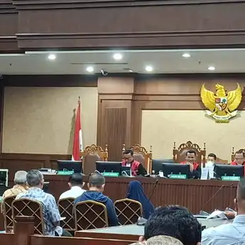 Enam Terdakwa Eks Pejabat Antam Klaim Tak Terima Gratifikasi