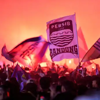 Hari Minggu Bandung Bakal Jadi Lautan Bobotoh, KAI Minta Penumpang Datang Lebih Awal