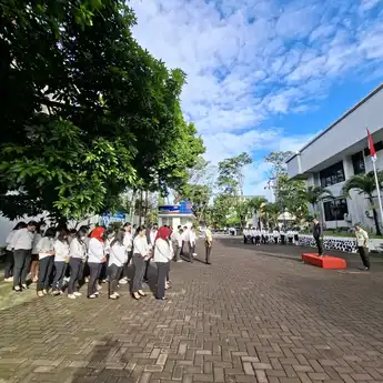 BRI BO Bitung Gelar Upacara Peringati Harkitnas ke-117, Dipimpin Irup Ronald Engelbert