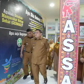 Walikota Sidak Kantor Camat hingga SD di Tamalate, Soroti Kebersihan dan Disiplin ASN