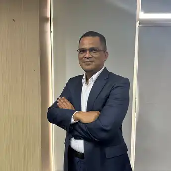 Indonesia Maritime Week 2025: Sinyal Kuat Indonesia untuk Jadi Pemain Utama di Lautan Global dalam pandangan Captain Hakeng